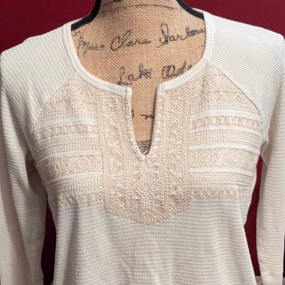 Lucky Brand thermal top EUC - Picture 5 of 5